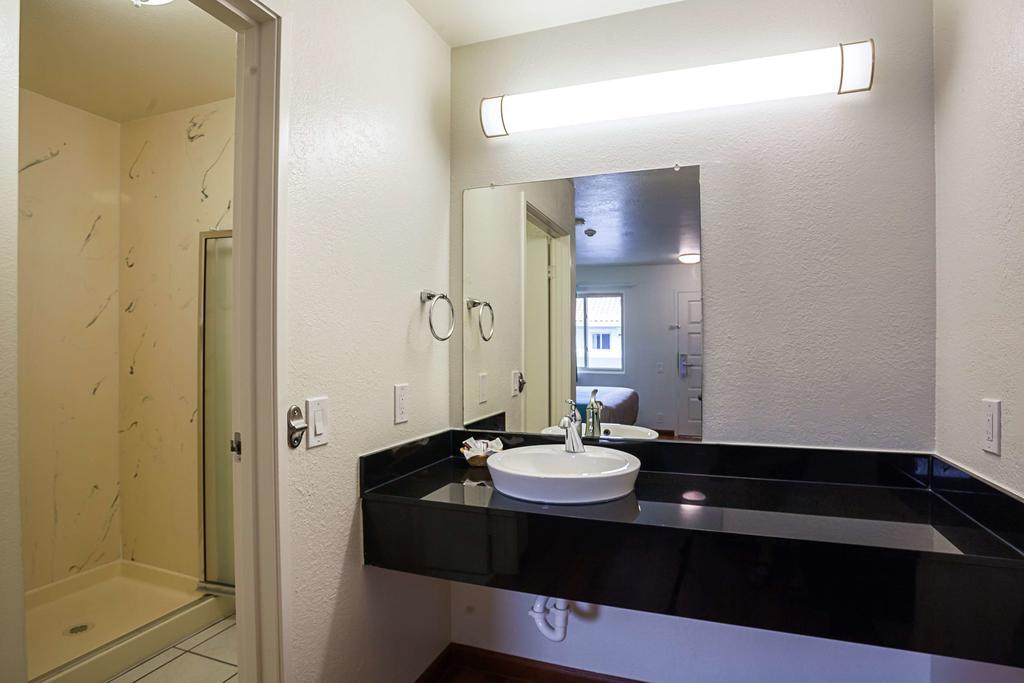 Motel 6-Ventura, Ca - Downtown Buitenkant foto